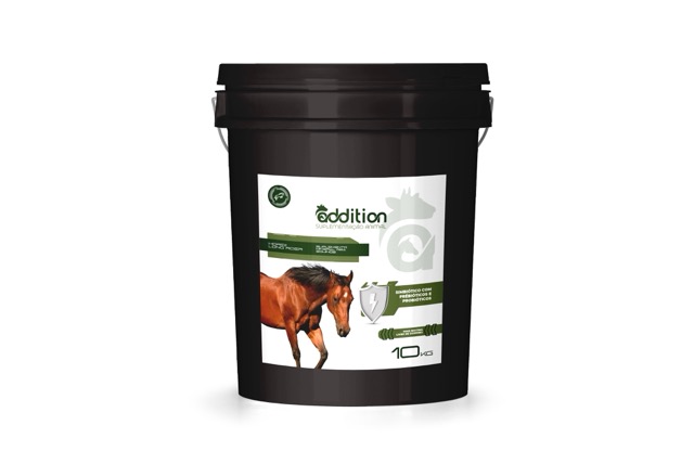 Mockup Horse Long Rider - Balde de 10kg Média
